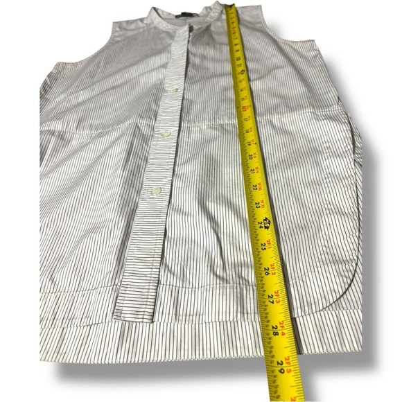 Vince White Pinstripe High Neck Button Down Side Slits Sleeveless Blouse/Tunic - Picture 8 of 16